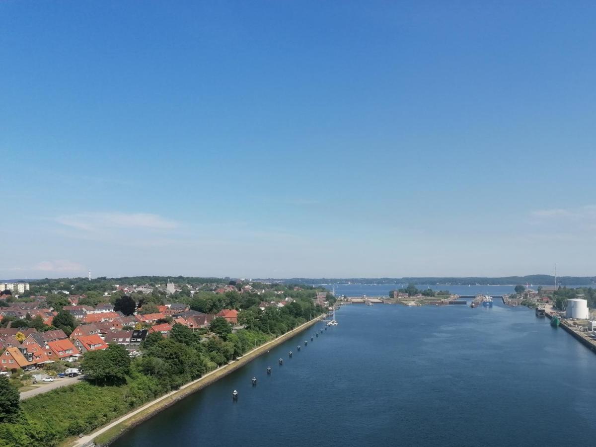 Backstage Apartment Kiel-Holtenau Kültér fotó